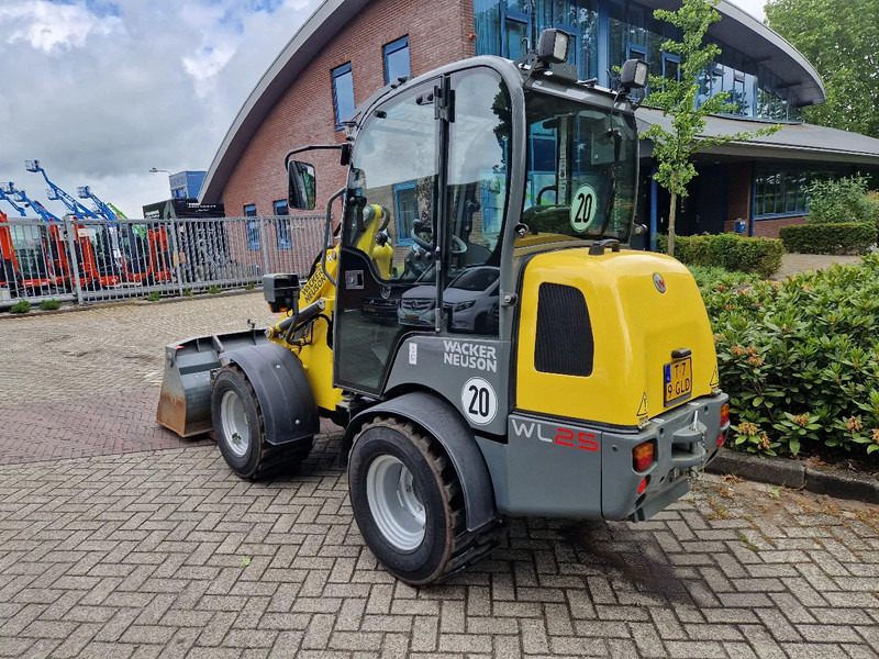 WACKER NEUSON WL 25 - Wheel loader: gambar 3 WACKER NEUSON WL 25 - Wheel loader: gambar 3