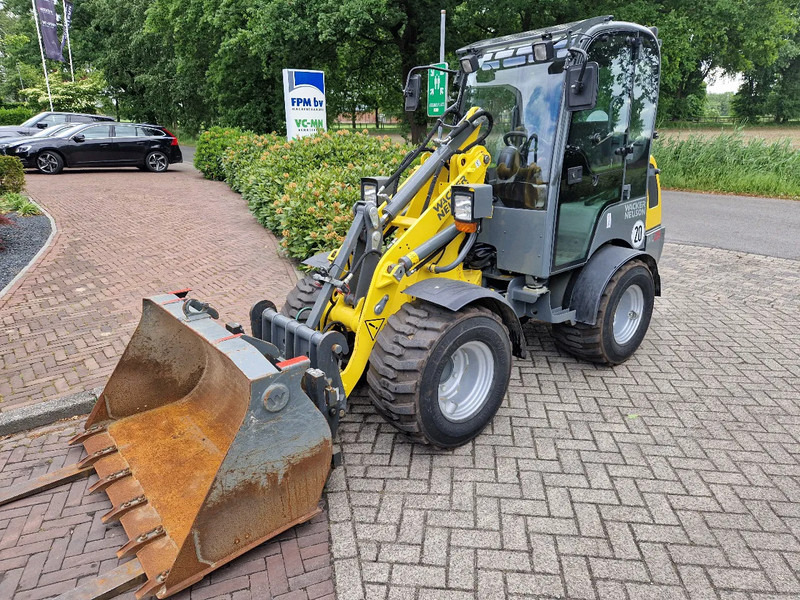 WACKER NEUSON WL 25 - Wheel loader: gambar 1 WACKER NEUSON WL 25 - Wheel loader: gambar 1