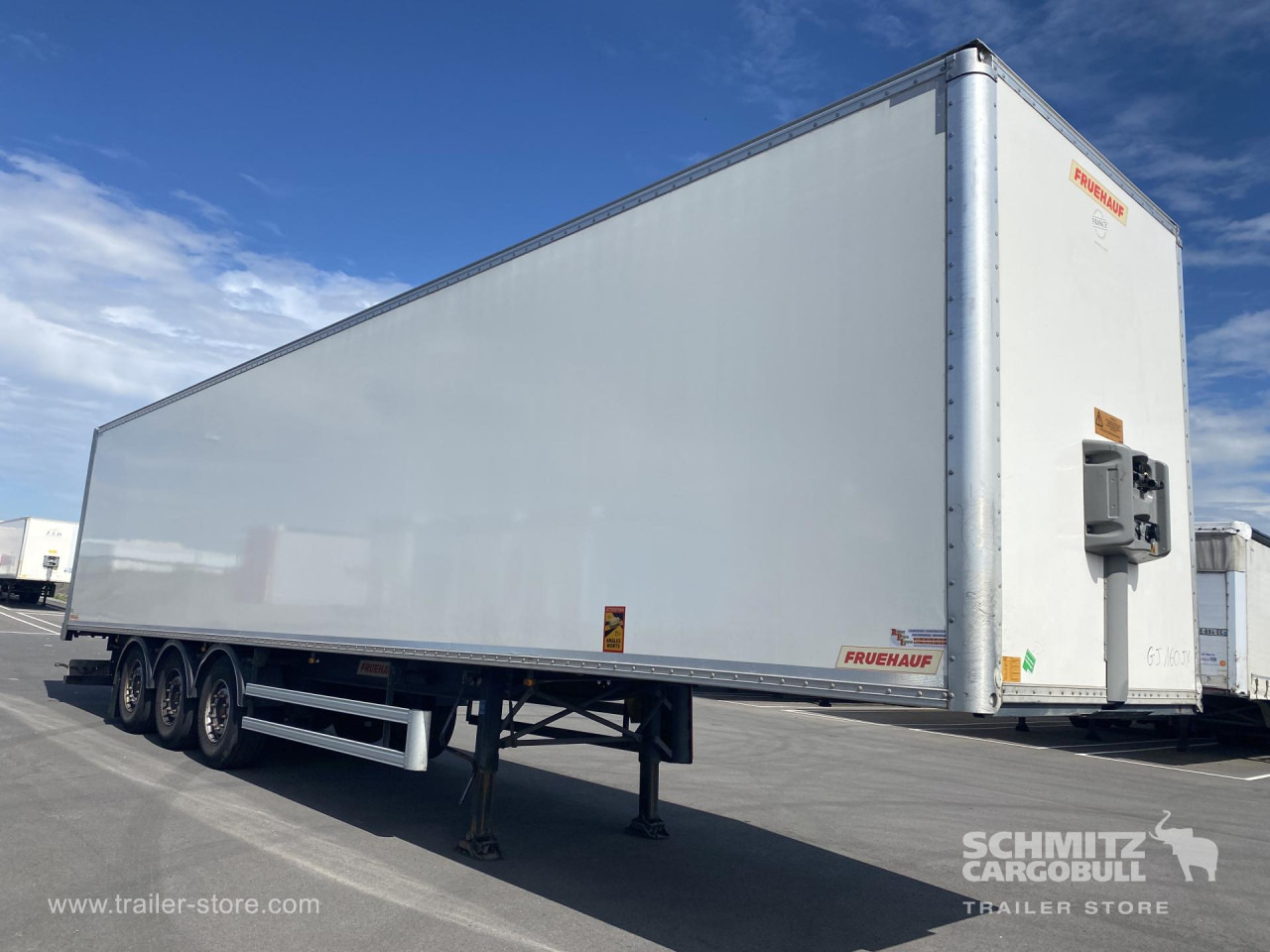 FRUEHAUF Dryfreight Standard Roller shutter door - Semi-trailer kotak tertutup: gambar 1 FRUEHAUF Dryfreight Standard Roller shutter door - Semi-trailer kotak tertutup: gambar 1