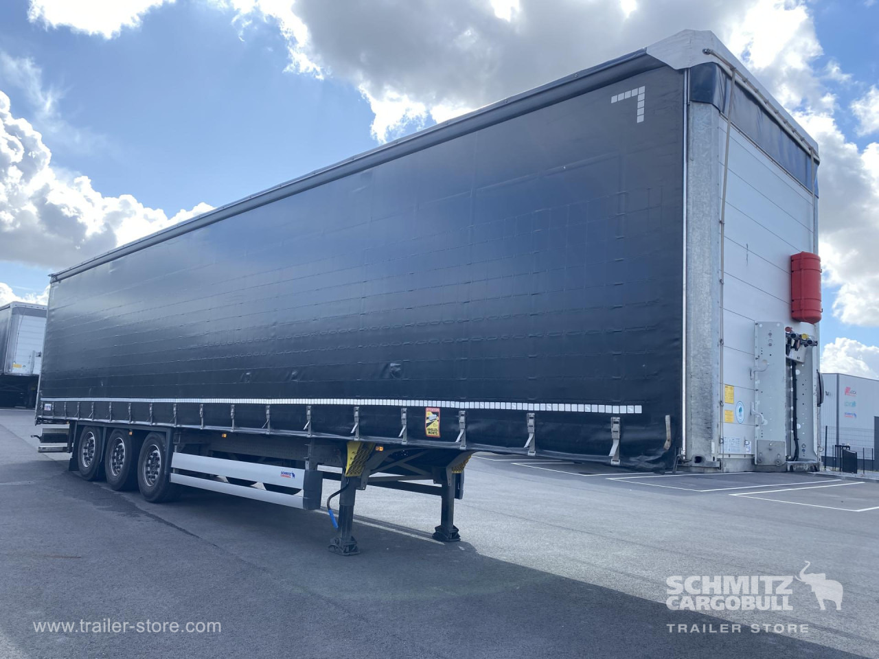 SCHMITZ Curtainsider Standard - Semi-trailer dengan terpal samping: gambar 1 SCHMITZ Curtainsider Standard - Semi-trailer dengan terpal samping: gambar 1