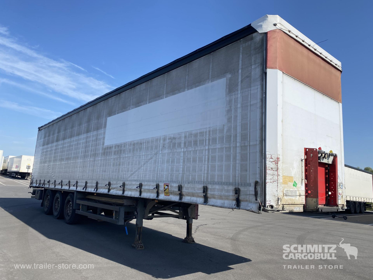 SCHMITZ Curtainsider Standard - Semi-trailer dengan terpal samping: gambar 1 SCHMITZ Curtainsider Standard - Semi-trailer dengan terpal samping: gambar 1