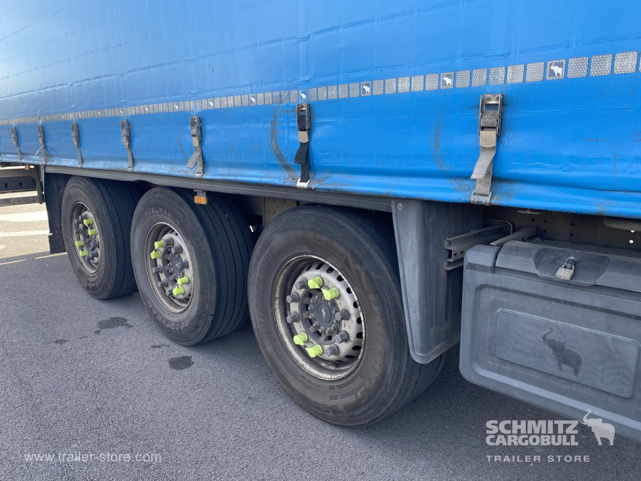 SCHMITZ Curtainsider Standard - Semi-trailer dengan terpal samping: gambar 3 SCHMITZ Curtainsider Standard - Semi-trailer dengan terpal samping: gambar 3