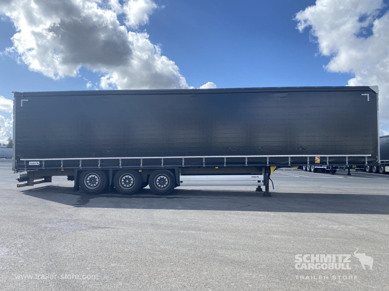 SCHMITZ Curtainsider Standard - Semi-trailer dengan terpal samping: gambar 5 SCHMITZ Curtainsider Standard - Semi-trailer dengan terpal samping: gambar 5