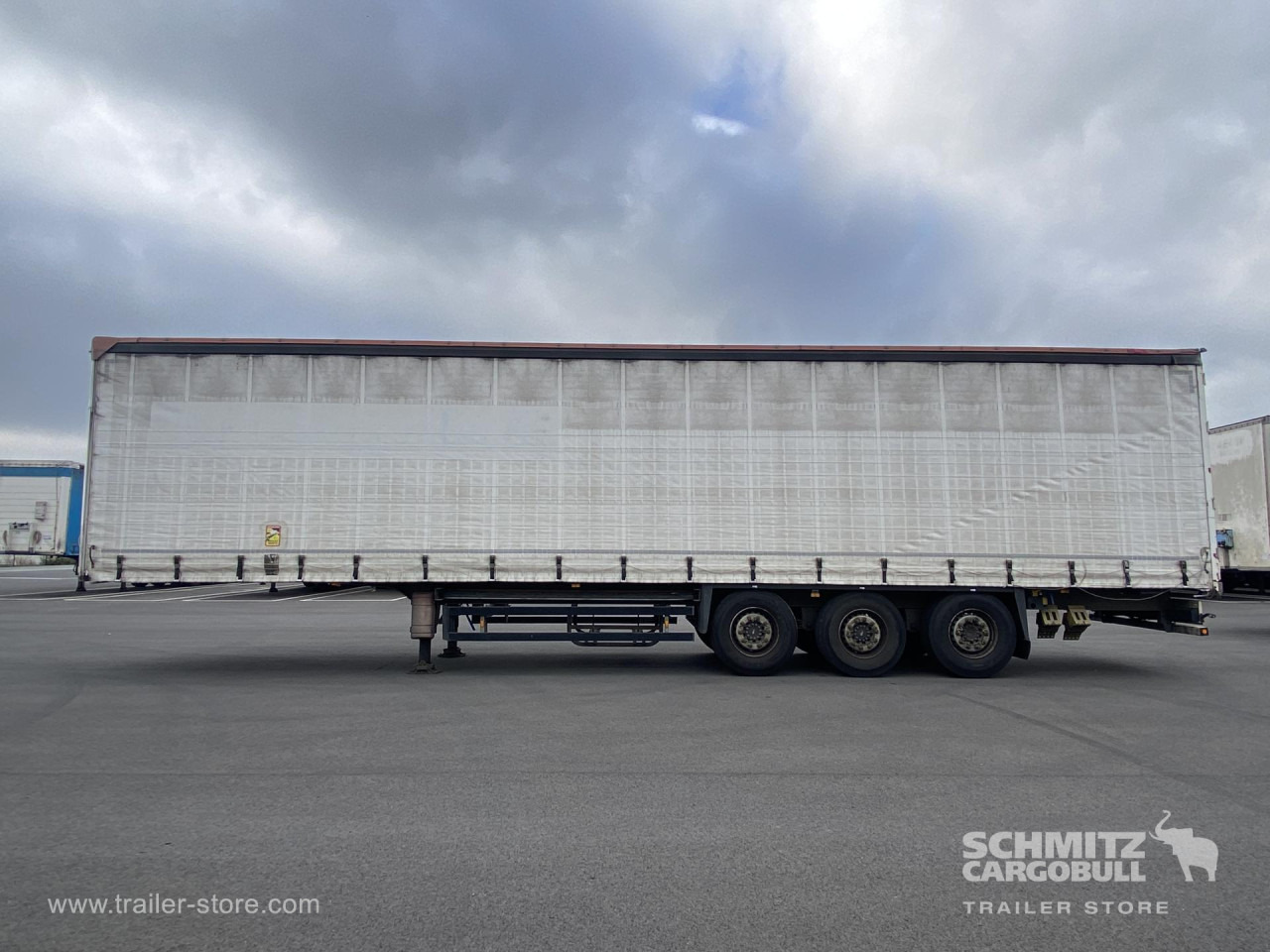 SCHMITZ Curtainsider Standard - Semi-trailer dengan terpal samping: gambar 5 SCHMITZ Curtainsider Standard - Semi-trailer dengan terpal samping: gambar 5
