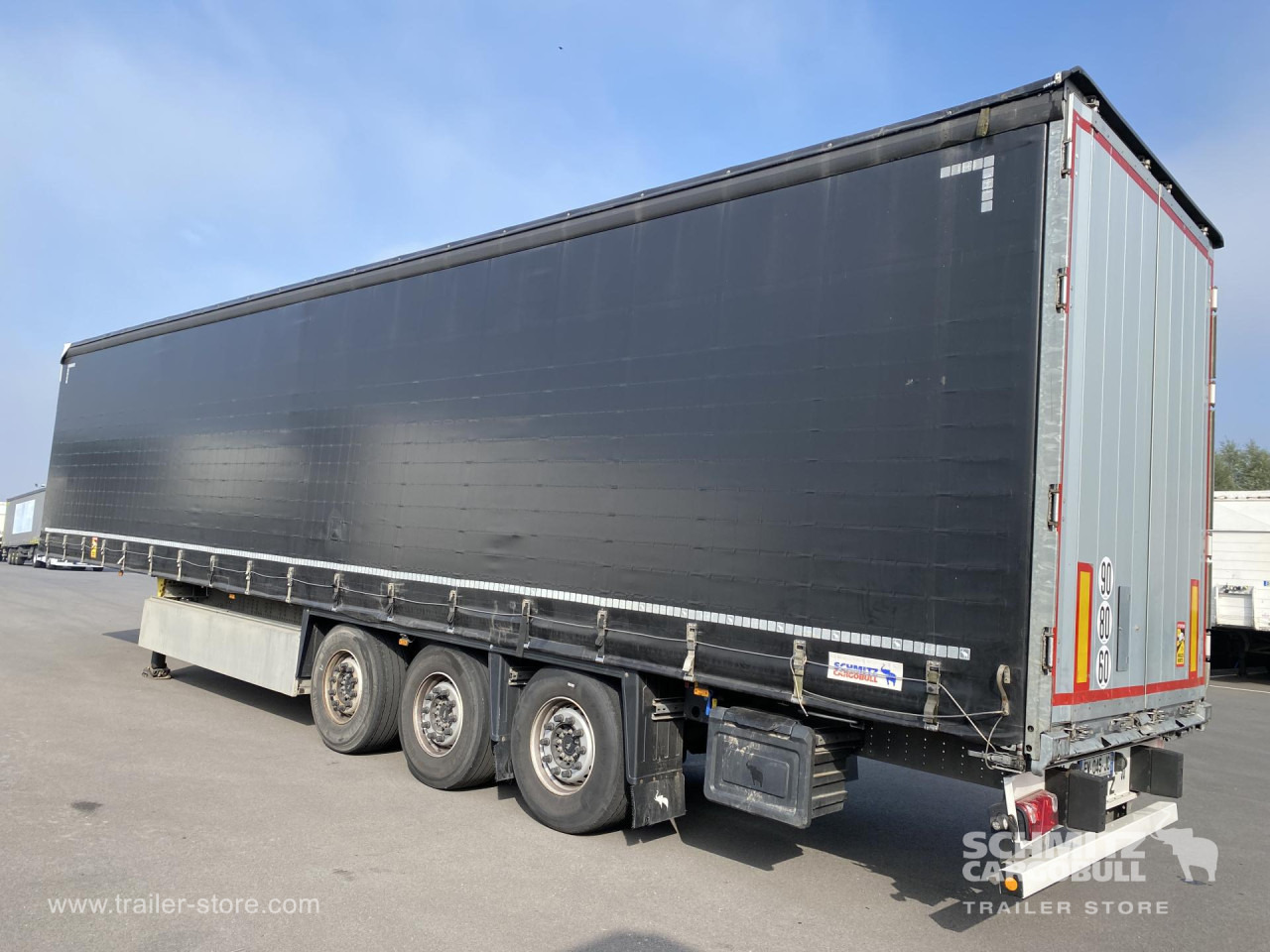 SCHMITZ Curtainsider Standard - Semi-trailer dengan terpal samping: gambar 4 SCHMITZ Curtainsider Standard - Semi-trailer dengan terpal samping: gambar 4