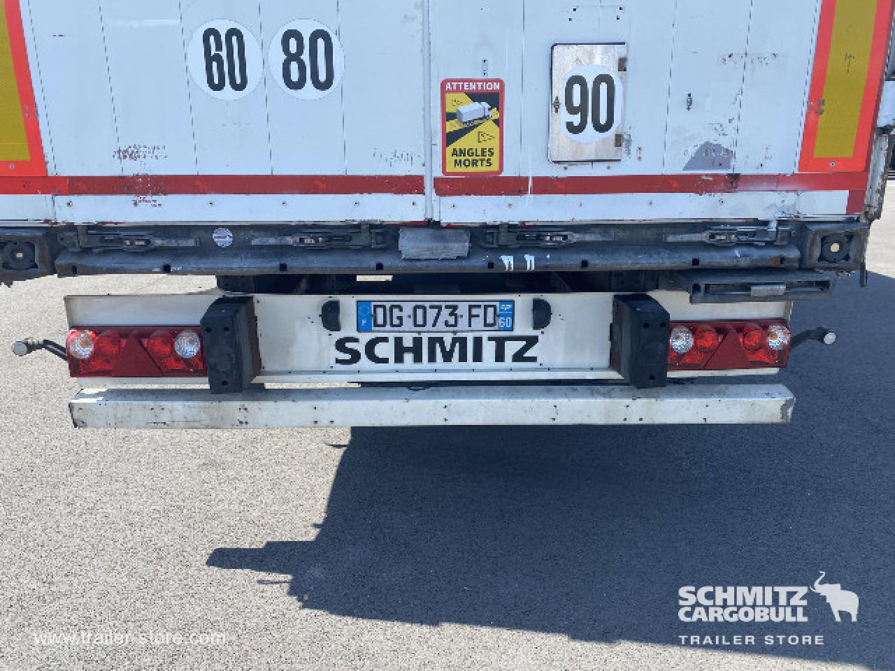 SCHMITZ Curtainsider Standard - Semi-trailer dengan terpal samping: gambar 5 SCHMITZ Curtainsider Standard - Semi-trailer dengan terpal samping: gambar 5