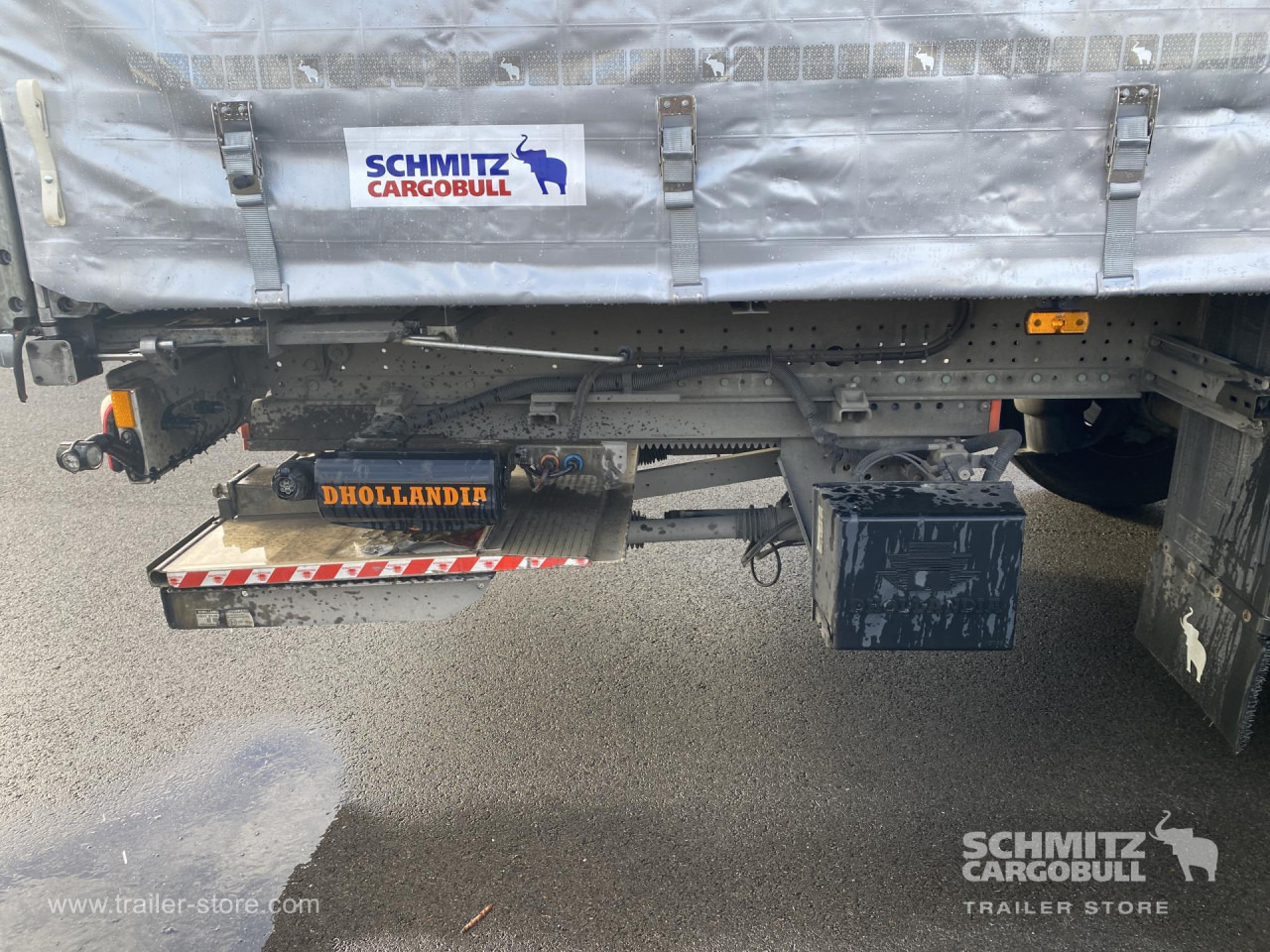 SCHMITZ Curtainsider Standard Taillift - Semi-trailer dengan terpal samping: gambar 3 SCHMITZ Curtainsider Standard Taillift - Semi-trailer dengan terpal samping: gambar 3