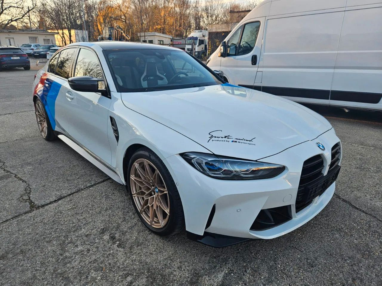 BMW M3 Competition - Mobil sedan: gambar 2 BMW M3 Competition - Mobil sedan: gambar 2