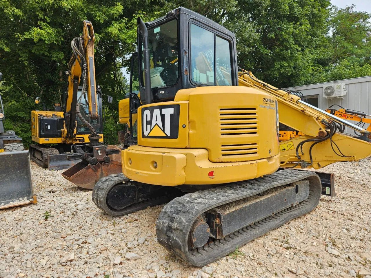 CAT 305 5E2 - Ekskavator mini: gambar 2 CAT 305 5E2 - Ekskavator mini: gambar 2