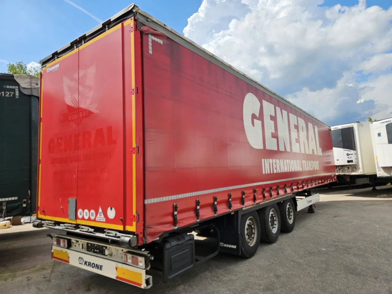 Krone SD XL Code, Lifting Axle A - Semi-trailer dengan terpal samping: gambar 5 Krone SD XL Code, Lifting Axle A - Semi-trailer dengan terpal samping: gambar 5