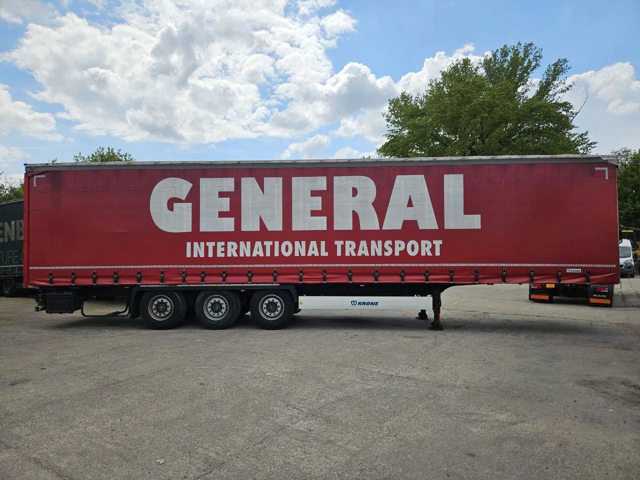 Krone SD XL Code, Lifting Axle A - Semi-trailer dengan terpal samping: gambar 4 Krone SD XL Code, Lifting Axle A - Semi-trailer dengan terpal samping: gambar 4