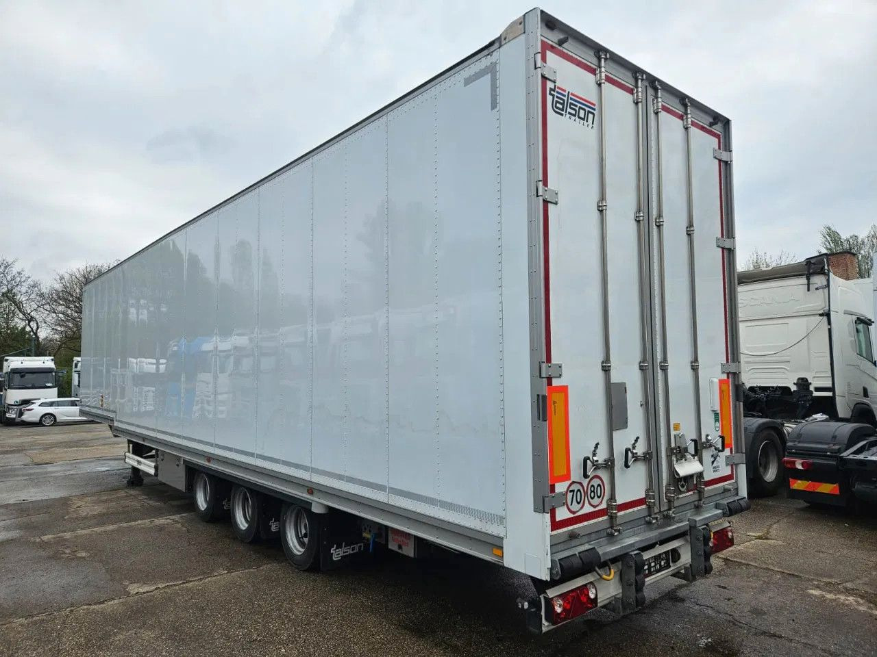 Talson F1227 Mega AIR Cargo Hydraroll Roller Bed 4 unit - Semi-trailer: gambar 4 Talson F1227 Mega AIR Cargo Hydraroll Roller Bed 4 unit - Semi-trailer: gambar 4