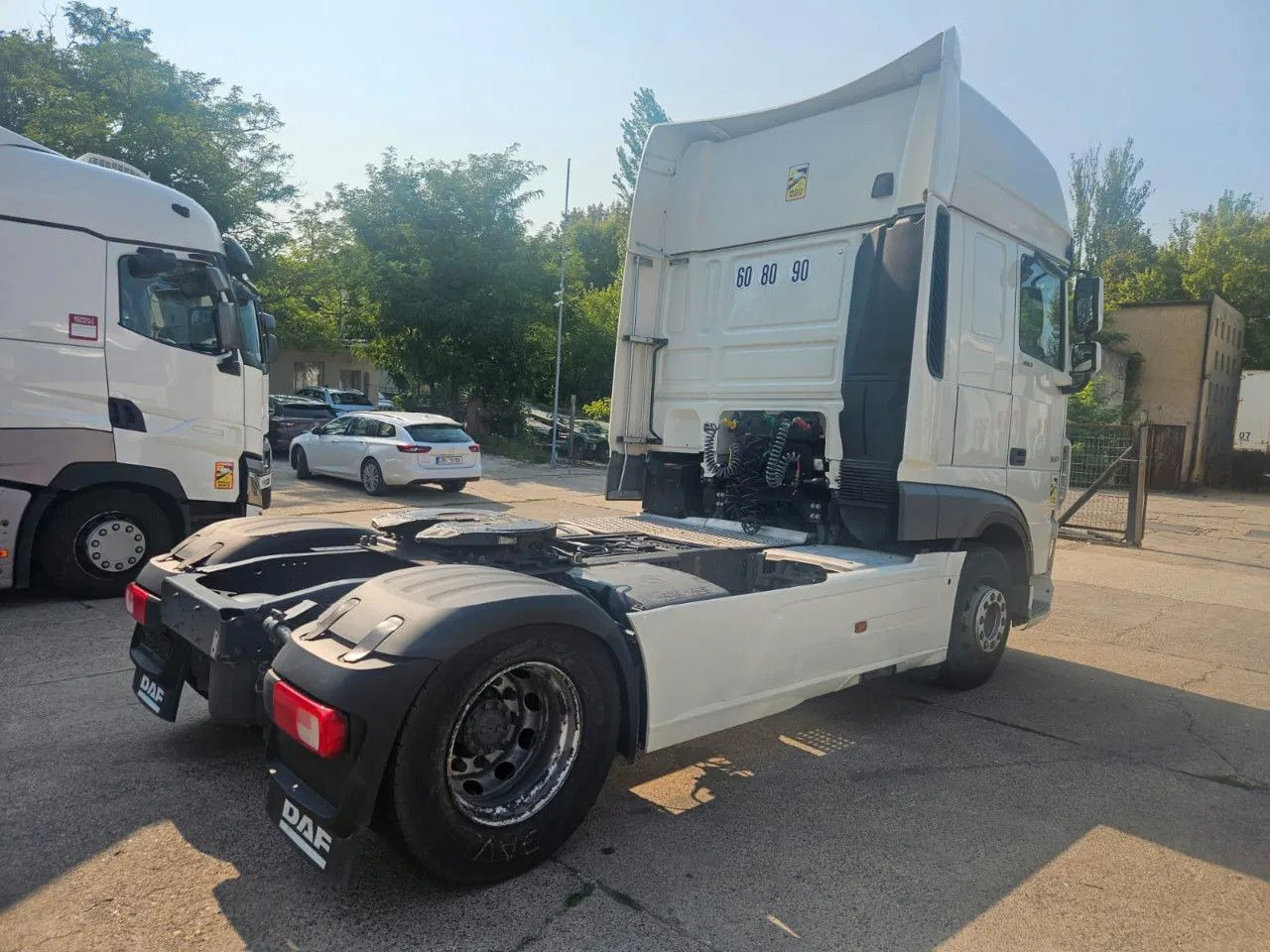 DAF XF 480 SSC-Standard-StandKlima-9 Units - Tractor head: gambar 3 DAF XF 480 SSC-Standard-StandKlima-9 Units - Tractor head: gambar 3