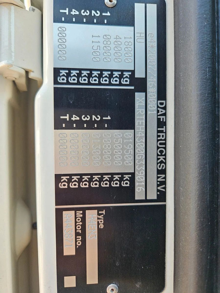 Tractor head DAF XF 480 SSC-Standard-StandKlima: gambar 10 Tractor head DAF XF 480 SSC-Standard-StandKlima: gambar 10