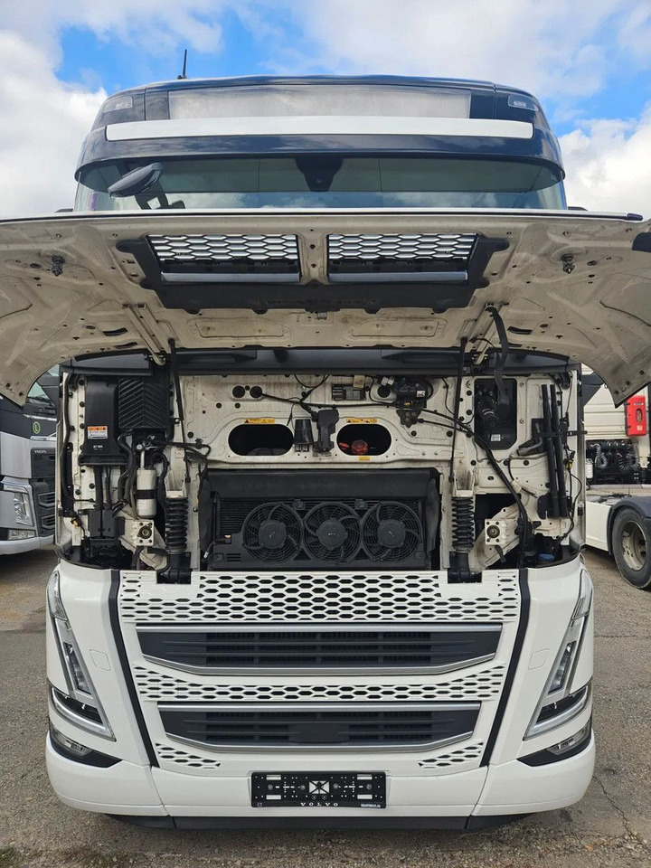 Volvo FH 460 XL, I-Park, ACC, DAS, Gen2V2 - Tractor head: gambar 5 Volvo FH 460 XL, I-Park, ACC, DAS, Gen2V2 - Tractor head: gambar 5