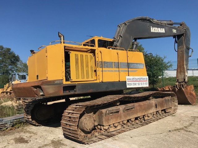 Akermann EC 230B - Ekskavator perayap: gambar 3 Akermann EC 230B - Ekskavator perayap: gambar 3