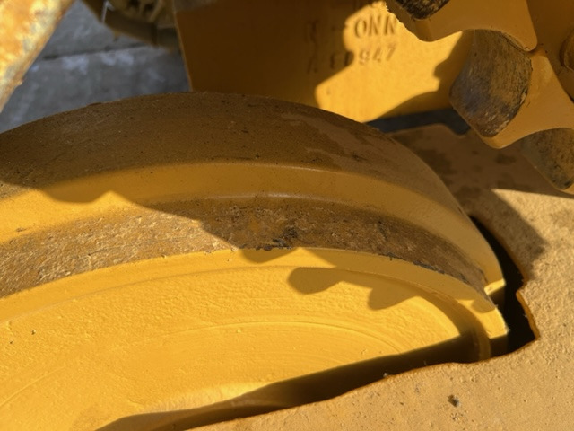 CATERPILLAR CAT D5H - Bulldozer: gambar 4 CATERPILLAR CAT D5H - Bulldozer: gambar 4