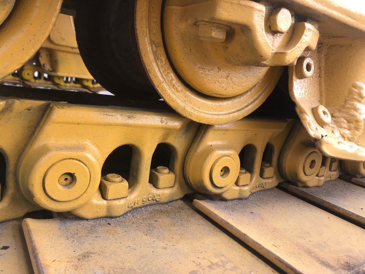 KOMATSU D65EX-12 mit Ripperventil - Bulldozer: gambar 5 KOMATSU D65EX-12 mit Ripperventil - Bulldozer: gambar 5