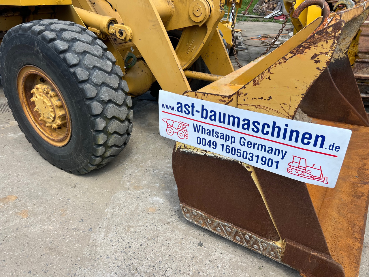 CATERPILLAR 926E - Peralatan konstruksi: gambar 4 CATERPILLAR 926E - Peralatan konstruksi: gambar 4