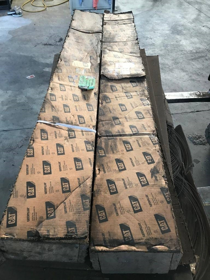 CAT 223-5118 - Radiator untuk Peralatan konstruksi: gambar 5 CAT 223-5118 - Radiator untuk Peralatan konstruksi: gambar 5
