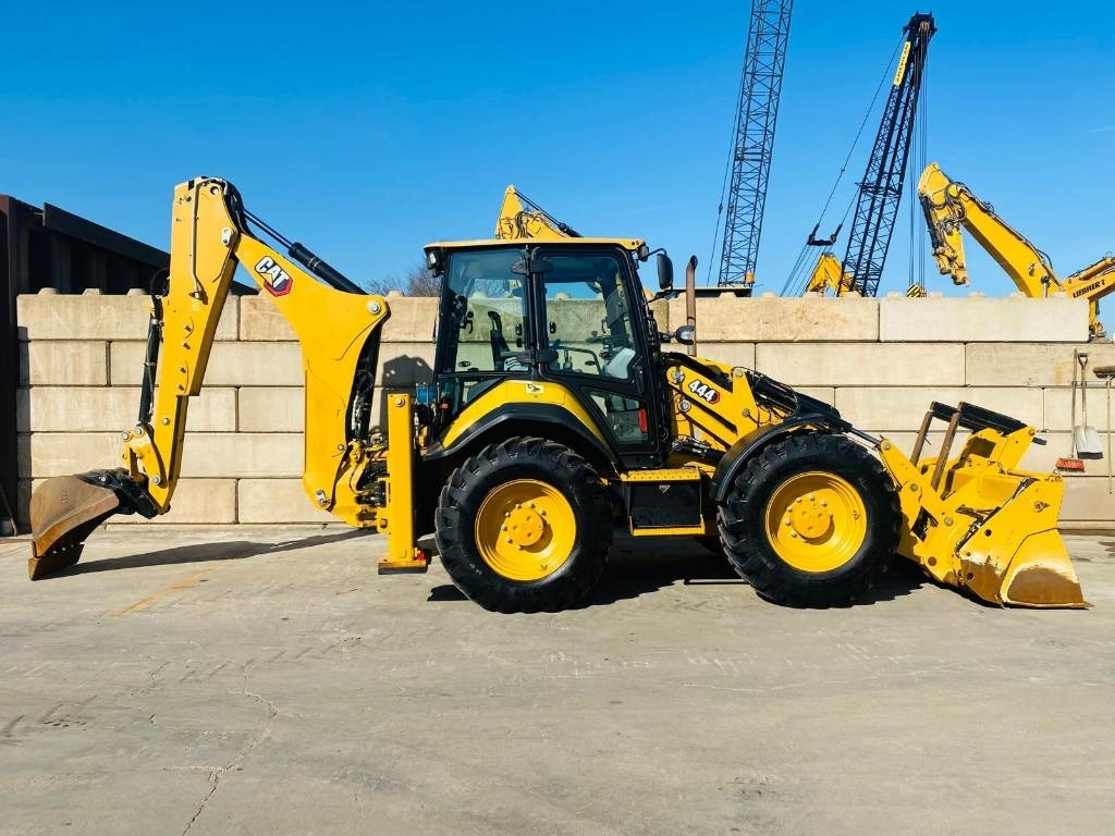CAT 444 4x4 - Backhoe loader: gambar 2 CAT 444 4x4 - Backhoe loader: gambar 2