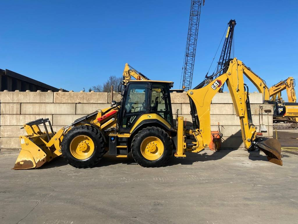 CAT 444 4x4 - Backhoe loader: gambar 1 CAT 444 4x4 - Backhoe loader: gambar 1