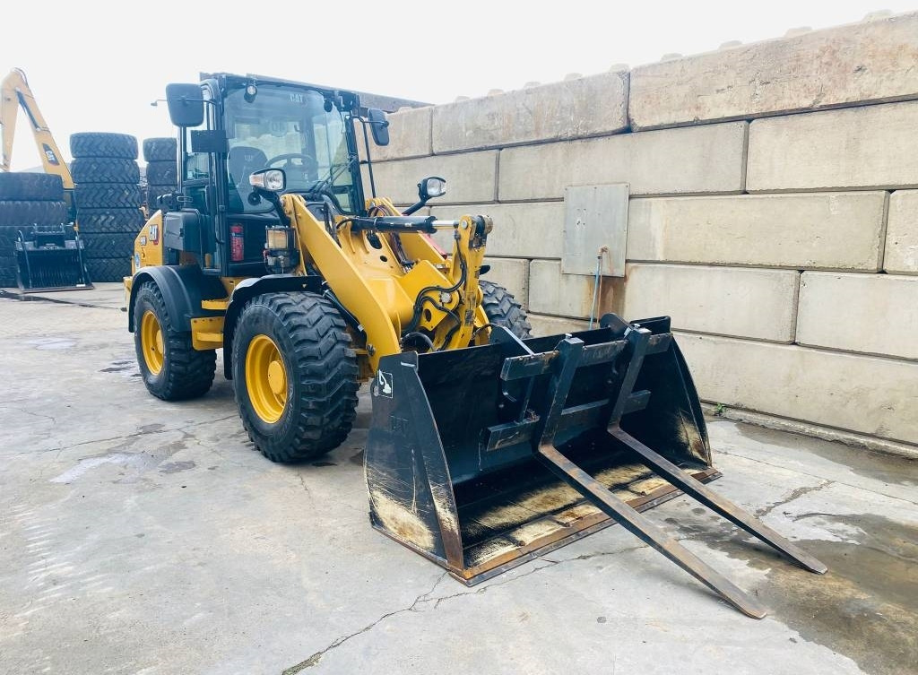 CAT 908-14a - Wheel loader: gambar 4 CAT 908-14a - Wheel loader: gambar 4