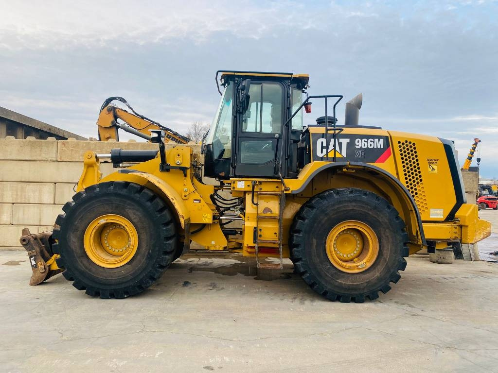 CAT 966 M - Wheel loader: gambar 1 CAT 966 M - Wheel loader: gambar 1