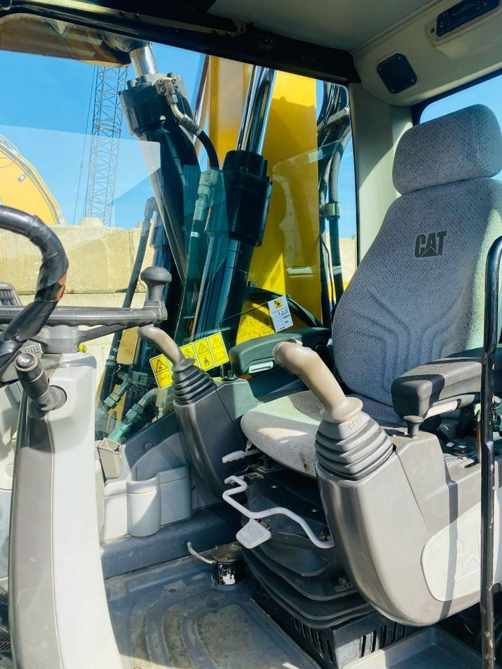 Leasing CAT M 318 D  CAT M 318 D: gambar 7