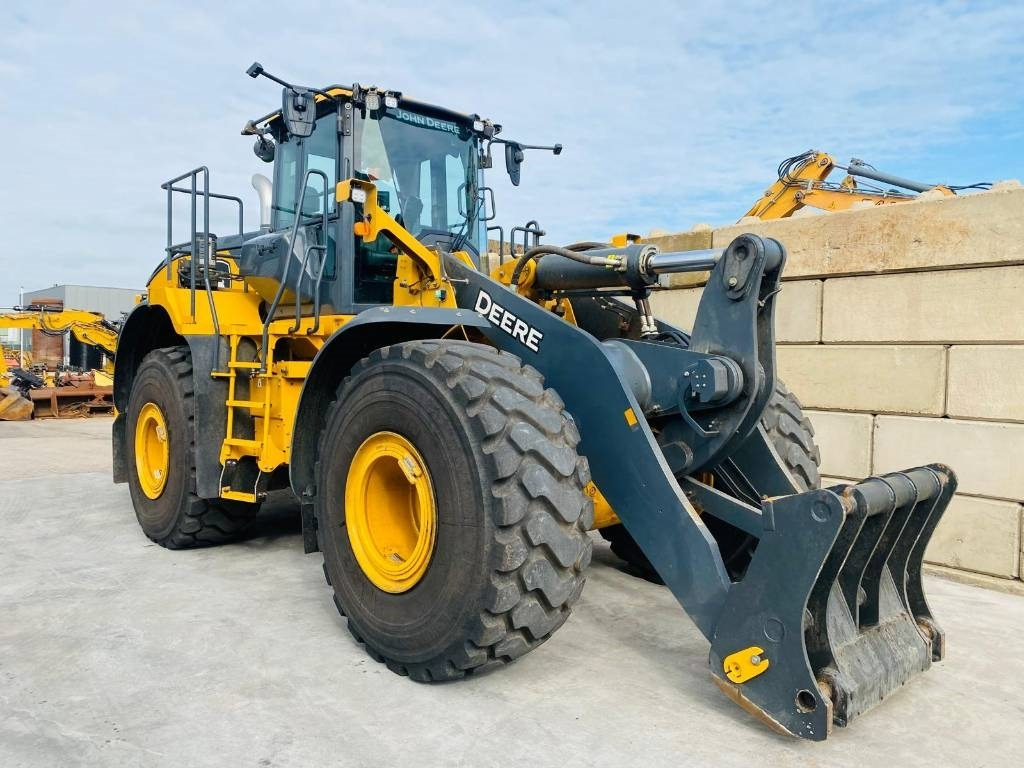 John Deere 824p - Wheel loader: gambar 4 John Deere 824p - Wheel loader: gambar 4