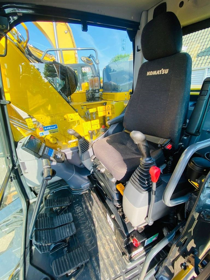 Ekskavator perayap Komatsu pc138us-11eo: gambar 7
