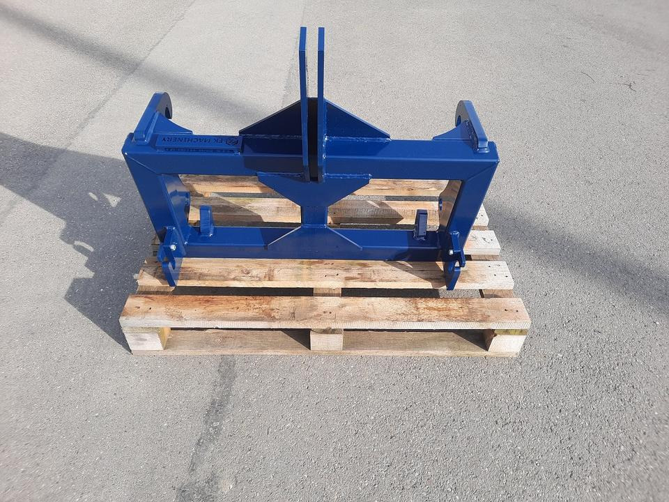 Adapter Komatsu Cat Hoflader Radlader auf 3 Punkt Kat II - Skrup cepat: gambar 1 Adapter Komatsu Cat Hoflader Radlader auf 3 Punkt Kat II - Skrup cepat: gambar 1