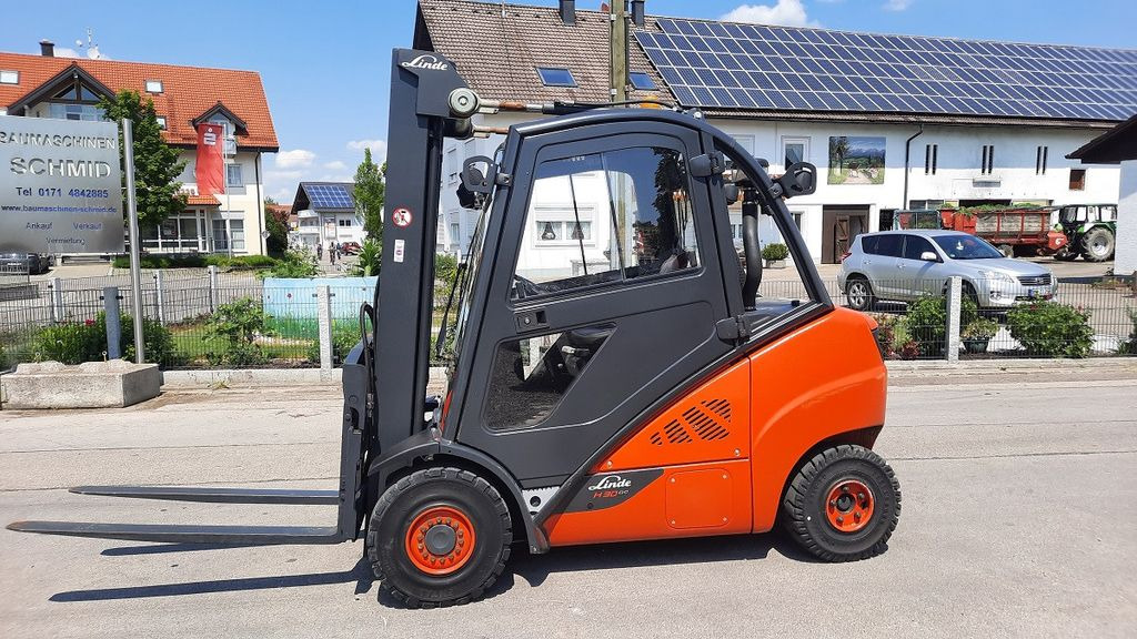 Linde H30D Triplex sehr schön - Forklift diesel: gambar 2 Linde H30D Triplex sehr schön - Forklift diesel: gambar 2