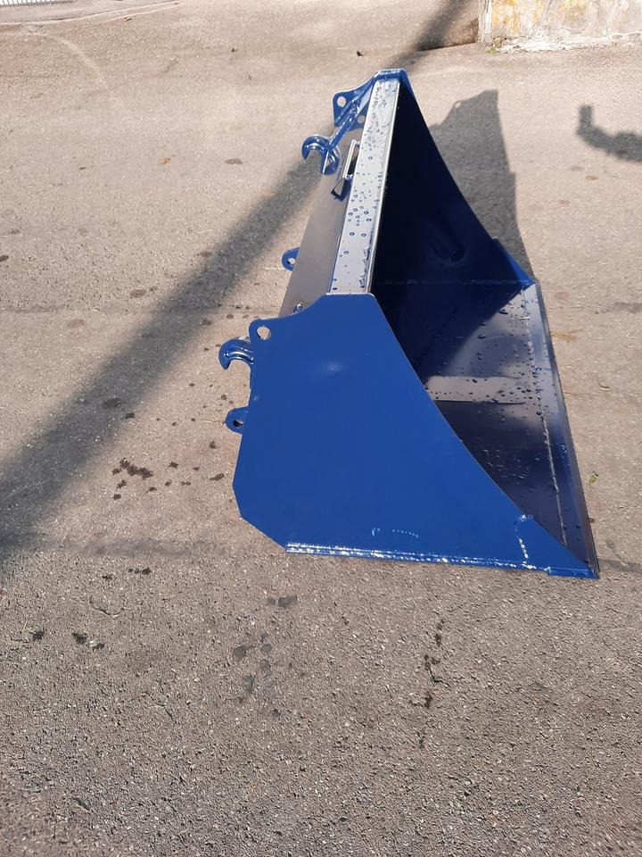 Schaufel 1,2m Euro Schlepper Frontladerschaufel Universalschaufel - Ember loader: gambar 2 Schaufel 1,2m Euro Schlepper Frontladerschaufel Universalschaufel - Ember loader: gambar 2