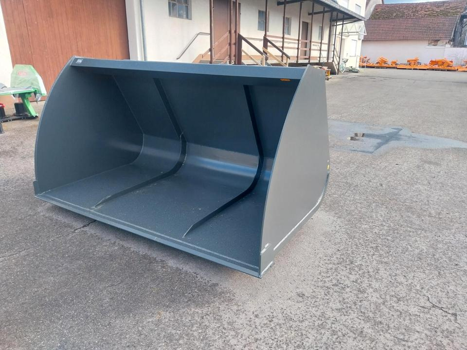 Schaufel XXL Volumen Schlepper Radlader Teleskoplader Fendt Cat - Ember loader: gambar 1 Schaufel XXL Volumen Schlepper Radlader Teleskoplader Fendt Cat - Ember loader: gambar 1