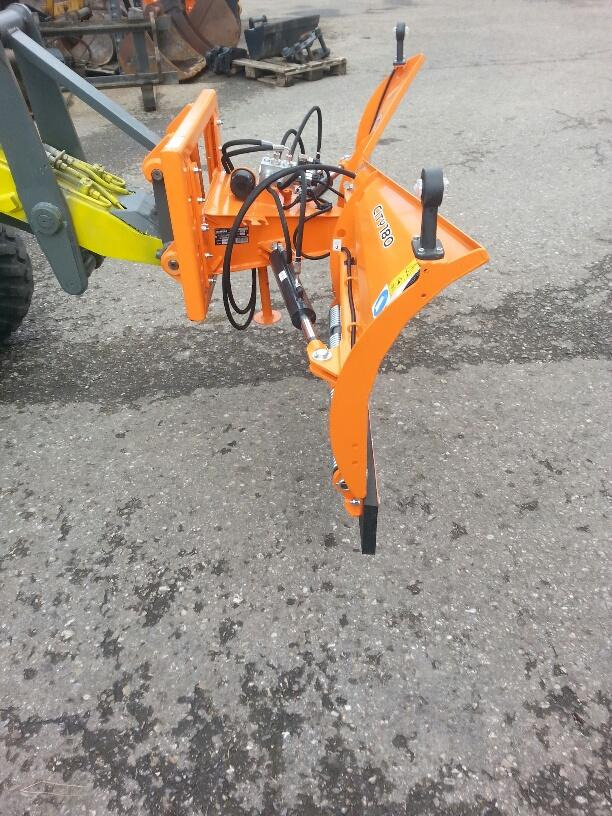 Schneeschild V 1,8m Samasz Schlepper Radlader Hoflader Frontlader - Bajak salju: gambar 3 Schneeschild V 1,8m Samasz Schlepper Radlader Hoflader Frontlader - Bajak salju: gambar 3