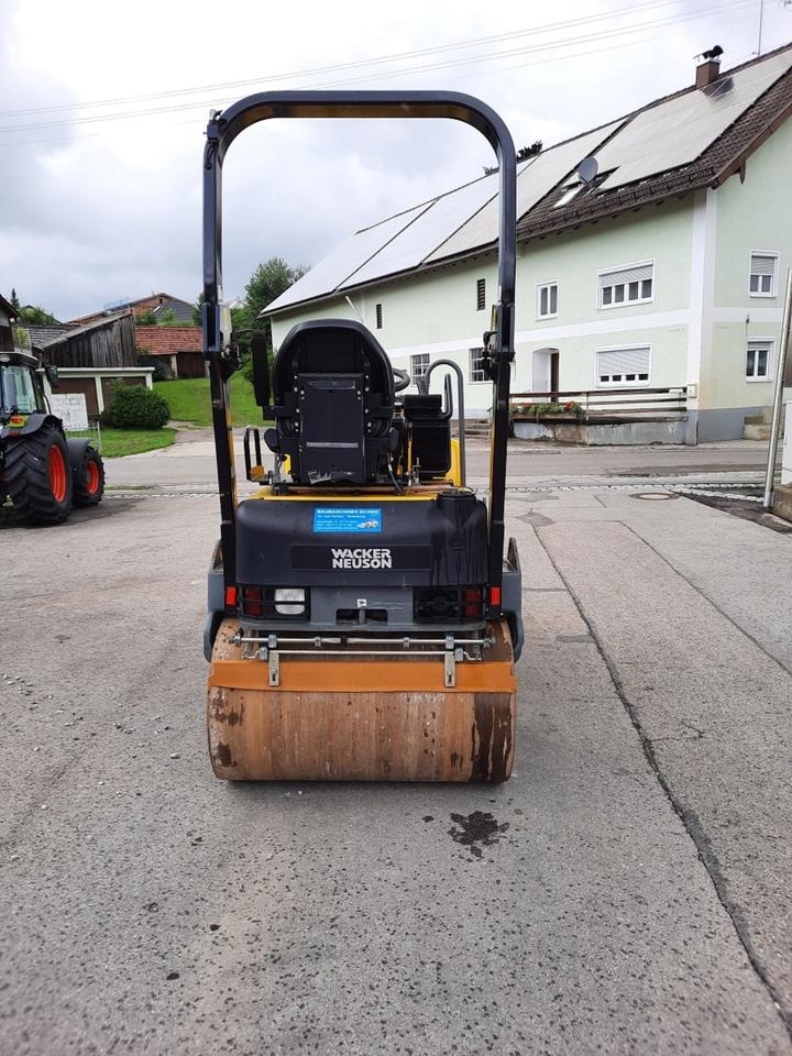 Tandemwalze Wacker RD 27-120 Bomag Walze Walzenzug Tip Top - Roller jalan: gambar 4 Tandemwalze Wacker RD 27-120 Bomag Walze Walzenzug Tip Top - Roller jalan: gambar 4