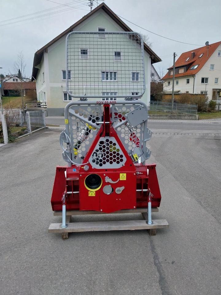 Neue Forstseilwinde Seilwinde Tajfun EGV 55 AHK Funk 35, 55, 65 - Mesin derek untuk Mesin kehutanan: gambar 5 Neue Forstseilwinde Seilwinde Tajfun EGV 55 AHK Funk 35, 55, 65 - Mesin derek untuk Mesin kehutanan: gambar 5