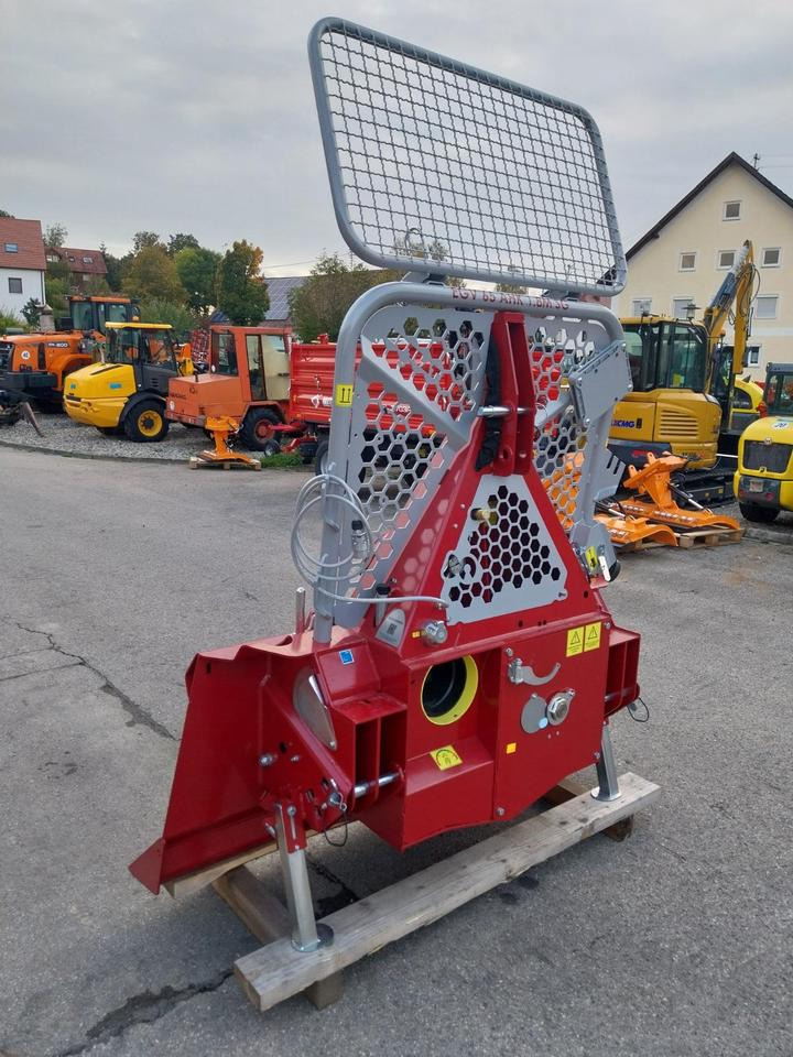 Neue Forstseilwinde Seilwinde Tajfun EGV 65 AHK SG Funk 35 45 55 - Mesin derek untuk Mesin kehutanan: gambar 3 Neue Forstseilwinde Seilwinde Tajfun EGV 65 AHK SG Funk 35 45 55 - Mesin derek untuk Mesin kehutanan: gambar 3