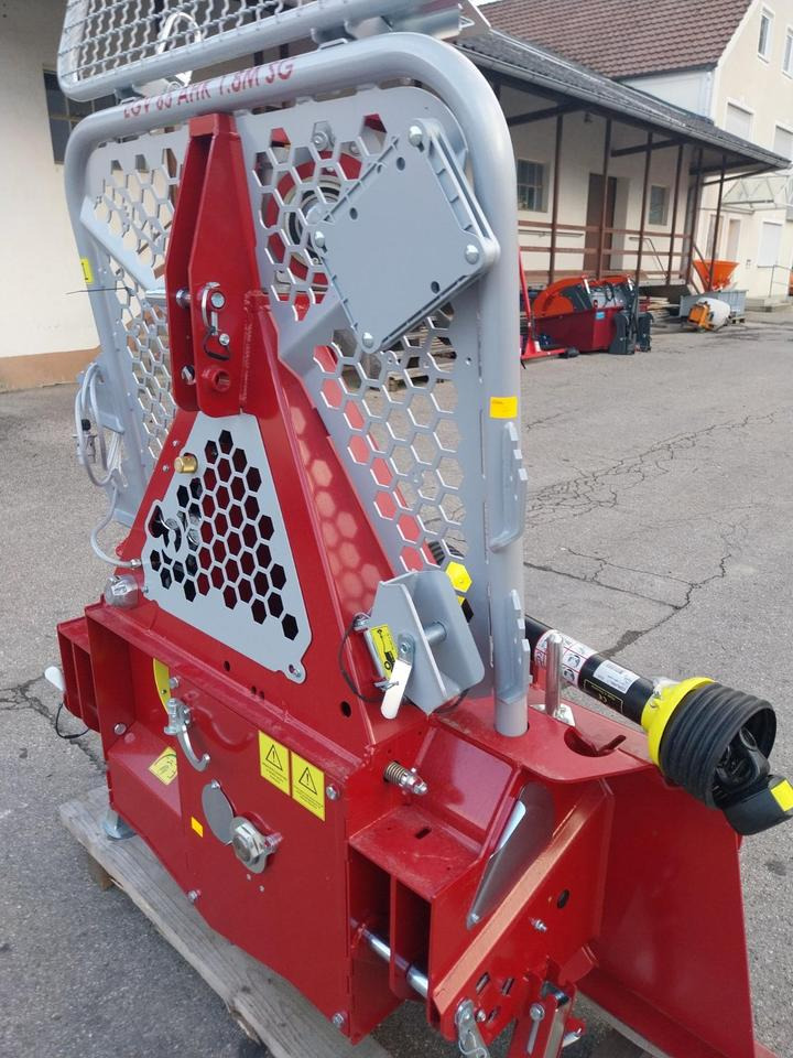 Neue Forstseilwinde Seilwinde Tajfun EGV 65 AHK SG Funk 35 45 55 - Mesin derek untuk Mesin kehutanan: gambar 5 Neue Forstseilwinde Seilwinde Tajfun EGV 65 AHK SG Funk 35 45 55 - Mesin derek untuk Mesin kehutanan: gambar 5