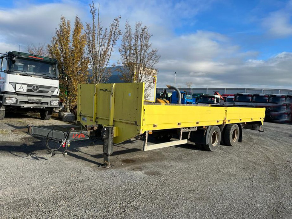 Ladeburg TTL 13,5 ZL Tiefladeranhänger zwillingsbereifter Tandemtieflader Bordwände Alurampen - Trailer low bed: gambar 1 Ladeburg TTL 13,5 ZL Tiefladeranhänger zwillingsbereifter Tandemtieflader Bordwände Alurampen - Trailer low bed: gambar 1