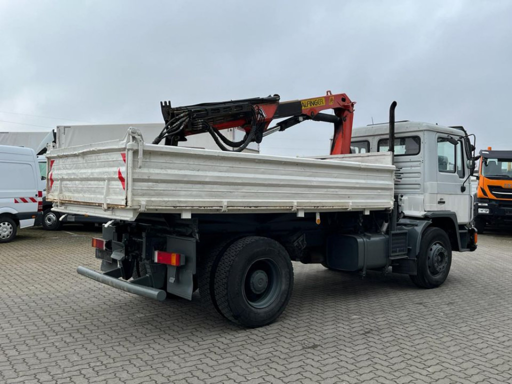 MAN MAN F90 2-Achs Kipper Kran 18.232 FK Palf. PK 8000 - Truk jungkit, Truk derek: gambar 4 MAN MAN F90 2-Achs Kipper Kran 18.232 FK Palf. PK 8000 - Truk jungkit, Truk derek: gambar 4