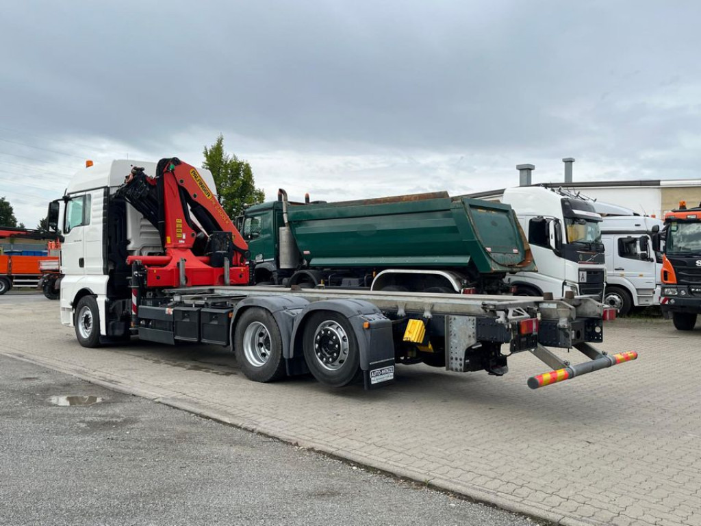 MAN MAN TG-X Pritsche Kran 26.460 6x2-2 BL PK 24.001/Funk Lenk - Truk flatbed, Truk derek: gambar 4 MAN MAN TG-X Pritsche Kran 26.460 6x2-2 BL PK 24.001/Funk Lenk - Truk flatbed, Truk derek: gambar 4