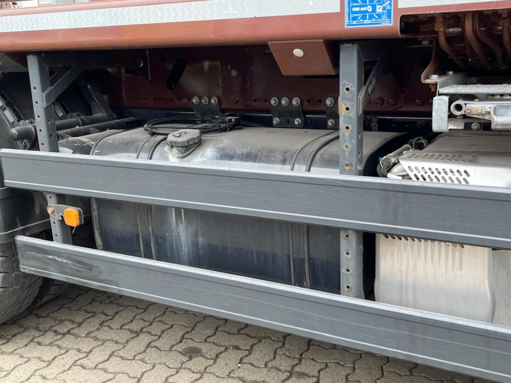 MAN TG-M 18.320 4x2 Absetzkipper Meiller, Funk - Truk skip loader: gambar 5 MAN TG-M 18.320 4x2 Absetzkipper Meiller, Funk - Truk skip loader: gambar 5