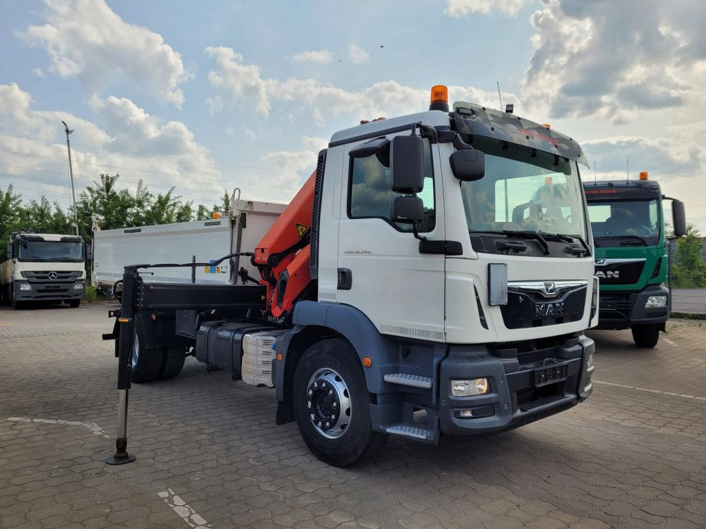 MAN TG-M 18.340 4x2 2-Achs Kipper Kran Palf. PK 130 - Truk jungkit, Truk derek: gambar 2 MAN TG-M 18.340 4x2 2-Achs Kipper Kran Palf. PK 130 - Truk jungkit, Truk derek: gambar 2