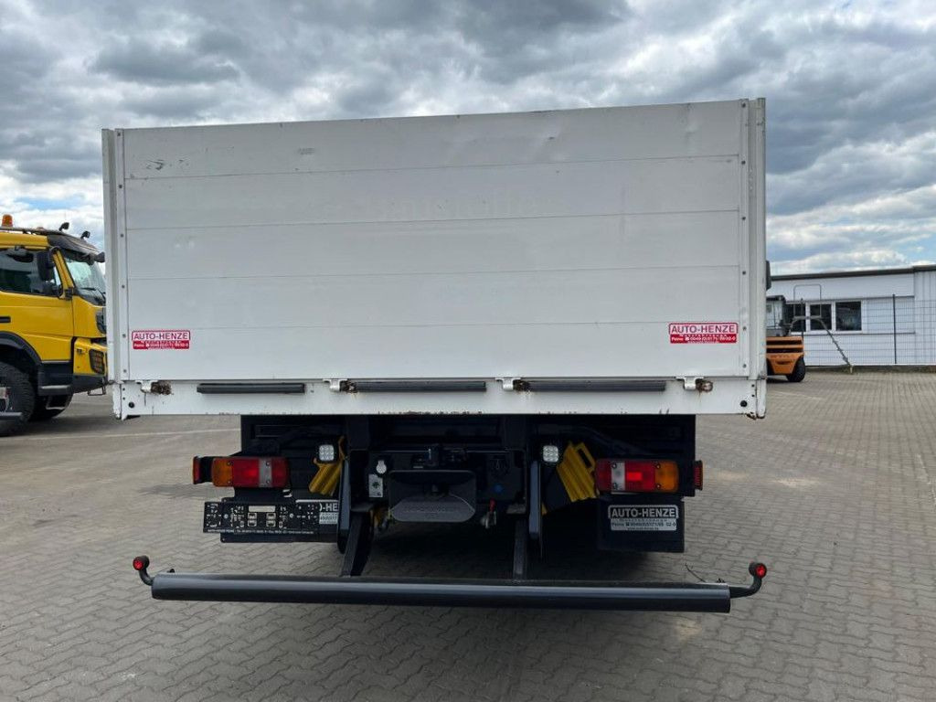 MAN TG-S 26.420 6x2 BL Pritsche Kran Palf. PK 22002+ - Truk flatbed, Truk derek: gambar 5 MAN TG-S 26.420 6x2 BL Pritsche Kran Palf. PK 22002+ - Truk flatbed, Truk derek: gambar 5
