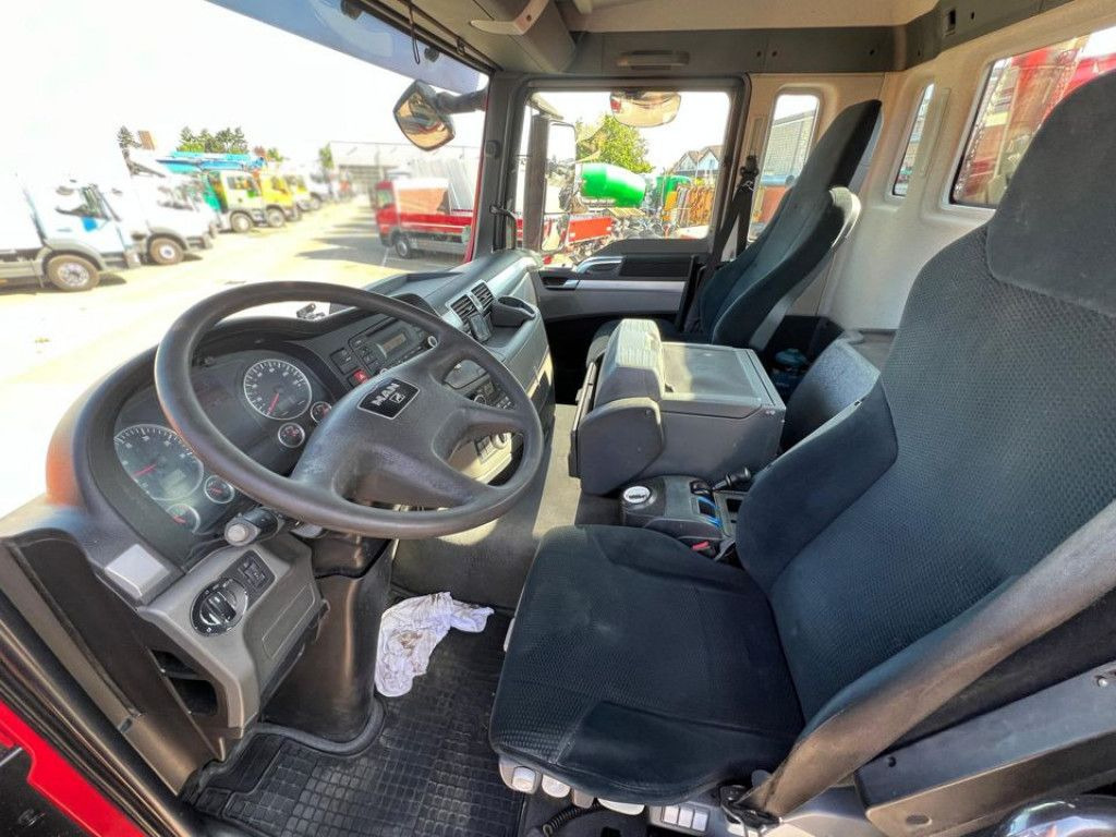 MAN TG-S 26.440 6x6 3-Achs Allradkipper Bordmatik - Truk jungkit: gambar 5 MAN TG-S 26.440 6x6 3-Achs Allradkipper Bordmatik - Truk jungkit: gambar 5