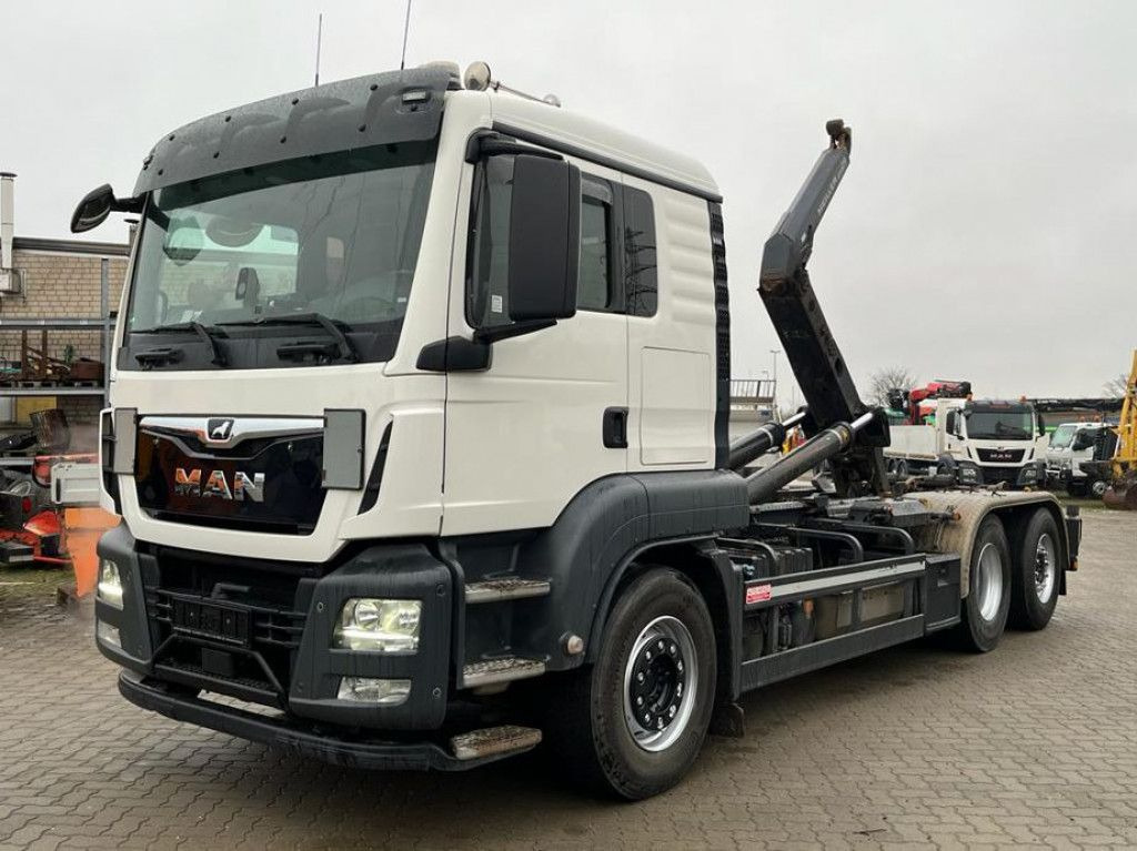 MAN TG-S 26.460 6x2-2 BL Abrollkipper Meiller, Funk - Hook lift: gambar 1 MAN TG-S 26.460 6x2-2 BL Abrollkipper Meiller, Funk - Hook lift: gambar 1