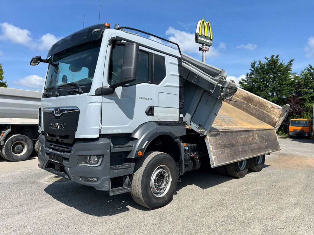 MAN TG-S 26.510 6x4 BB 3-Achs Kipper Meiller Bordmat - Truk jungkit: gambar 1 MAN TG-S 26.510 6x4 BB 3-Achs Kipper Meiller Bordmat - Truk jungkit: gambar 1