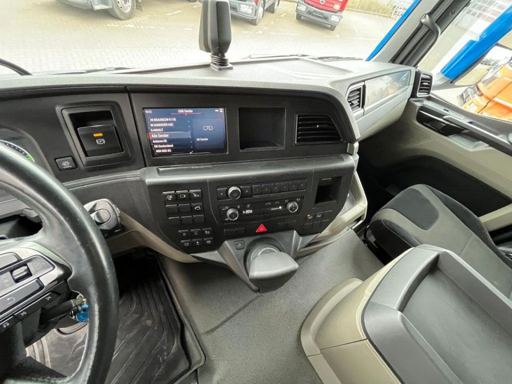 Leasing  MAN TG-S 35.510 8x4 BB 4-Achs Kipper Bordmatik nur 1 MAN TG-S 35.510 8x4 BB 4-Achs Kipper Bordmatik nur 1: gambar 9